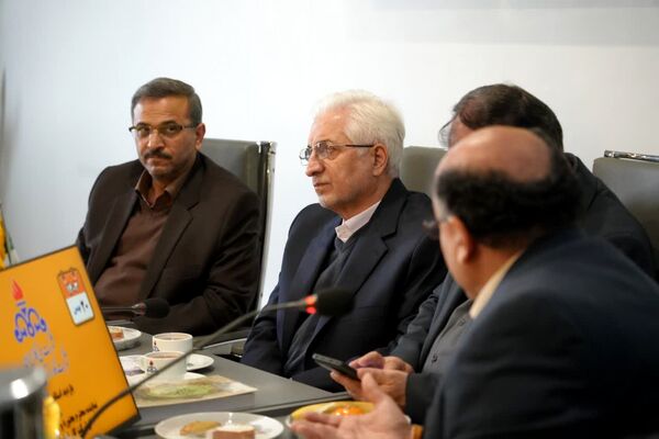 بازدید استاندار از مانیتورینگ و دیسپاچینگ شرکت گاز خراسان شمالی