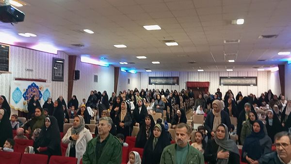 مراسم باشکوه دهه فجر و نیمه شعبان  در سالن مهر تابان نیشابور 