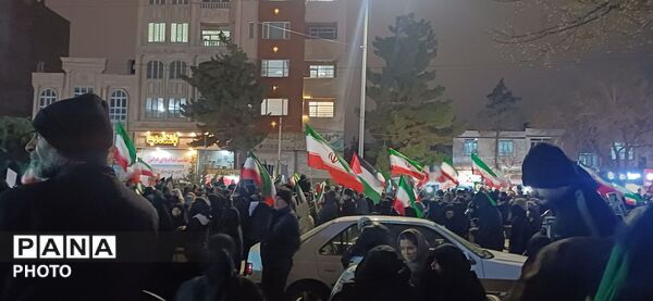پدر از میان ما رفته ولی پسرش باز علمدار شده 