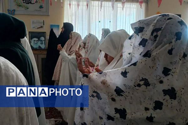 مهمانی نور در هفته قرآن و عترت