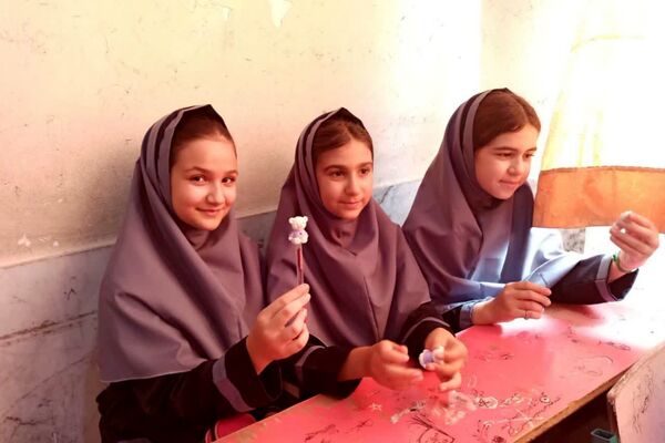 شادترین روز سال تحصیلی در مدرسه کوثر ناحیه ۴ شیراز 