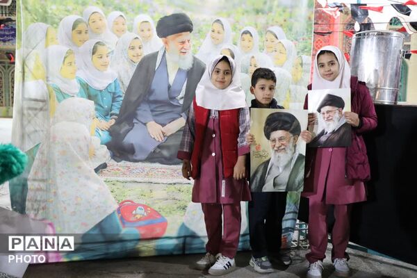 میزبانی نسل سلیمانی‌ها در موکب دبستانی‌های یزد 