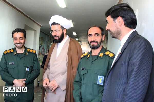 افتتاح طرح شهید عجمیان برای زیباسازی و شاداب‌سازی هنرستان تراز شهید سادلجی کبودراهنگ