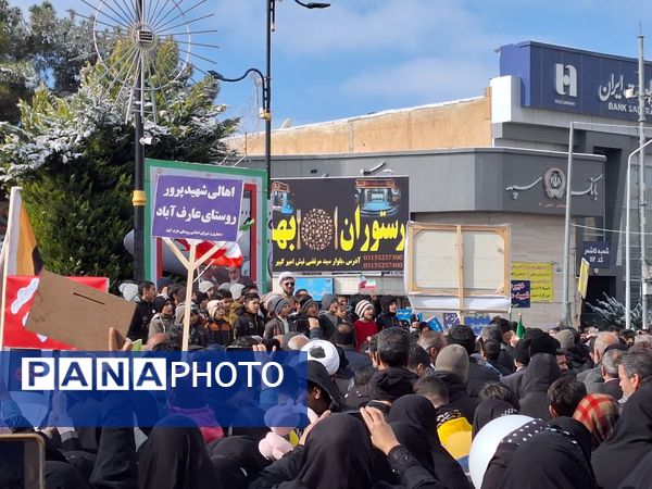 حماسه حضور مردم کاشمر در ۲۲ بهمن از قاب پانا