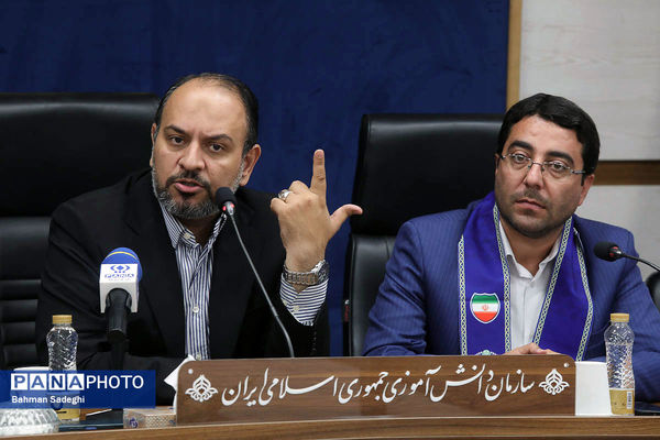 نشست معاون پرورشی و فرهنگی وزارت آموزش و پرورش با معاونان پرورشی، تربیت‌بدنی و مسئولان سازمان دانش‌آموزی آذربایجان شرقی