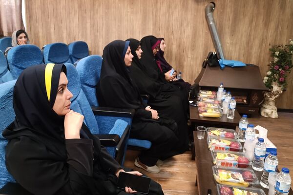 برگزاری جلسه هم‌اندیشی طرحواره اولیای پایه اول ابتدایی در شهرستان قدس