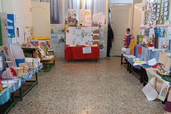 نمایشگاه جابربن حیان در مدارس رباط‌کریم