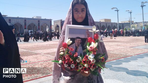 بازگشت آقای شهید ایران به خانه ی پدریشان