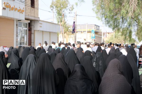 شکوه بندگی در عید قربان؛ فهرج یکپارچه غرق در نیایش شد