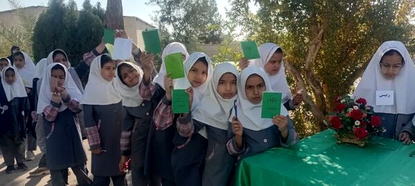 انتخابات شورای دانش‌آموزی در دبستان شهید عامل هوشمند زارچ 