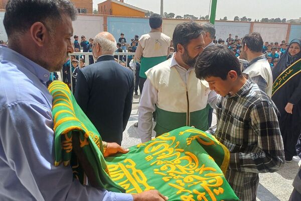 برگزاری مراسم دهه کرامت در بهارستان ۲