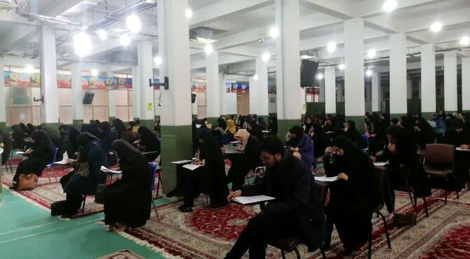 استقبال فرهنگیان شهرستان نجف‌آباد از مسابقه کتابخوانی «حکایت زمستان»