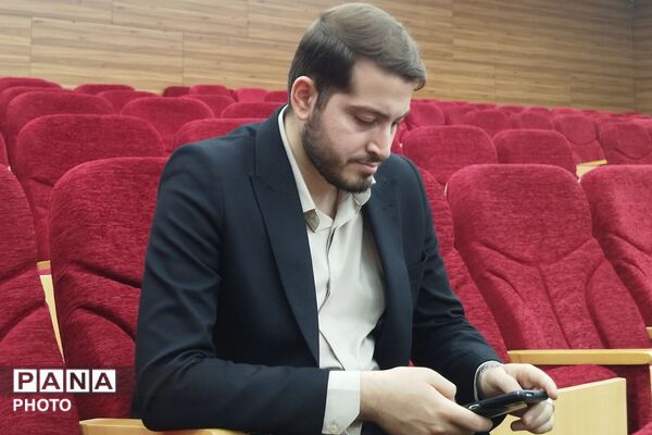نشست فصلی مدیران مدارس آموزش و پرورش ناحیه دو شهرری