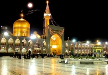 چشمان تو را برای روزی در خواب دیدن بار‌ها تمرین کرده ام