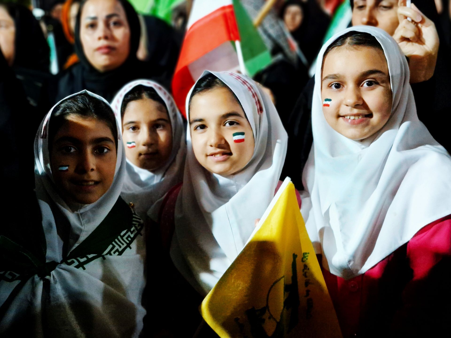 گلوگاه، پرچمدار تجدید میثاق 