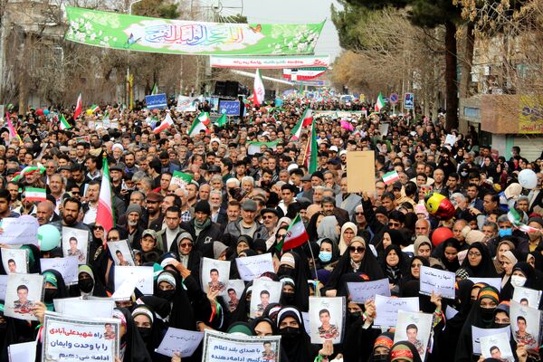  راهپیمایی تاریخی و باشکوه 22 بهمن با حضور مردم ولایتمدار شهرستان نیشابور