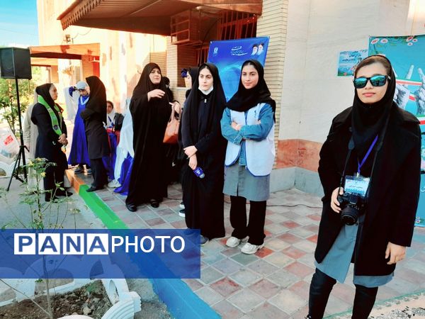 همایش یاوران انقلاب - پیشتازان مقاومت در بوشهر