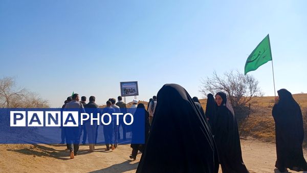 روایت روزهای دفاع مقدس برای دانش‌آموزان میانکوه