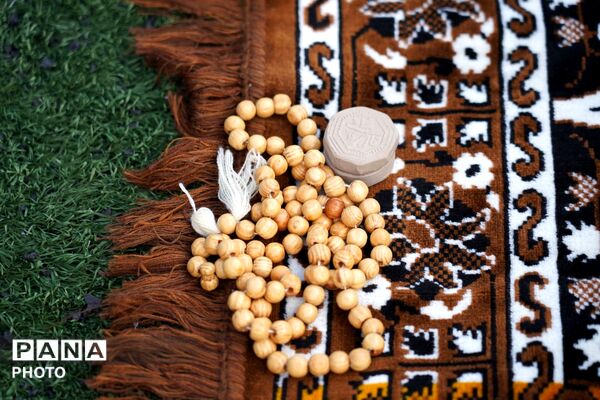 برپایی نماز عید سعید فطر در بم