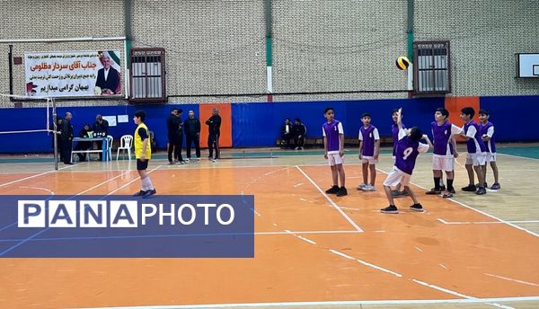 برگزاری مسابقات والیبال دانش‌آموزی مقطع ابتدایی