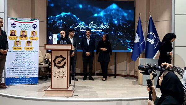 همایش «مسیر طلایی» برای ترسیم افق جهانی دانش‌آموزان در مشهد