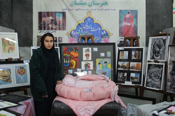 نمایشگاه دست‌سازه‌های هنرستان‌های ناحیه۲ زنجان