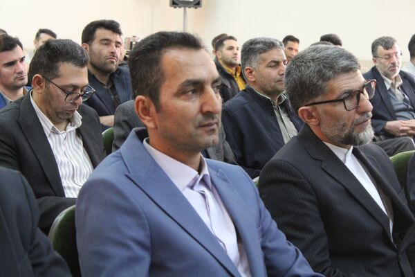 وداع ۲۴ سال خدمت صادقانه در آموزش‌ و پرورش شهرستان بن