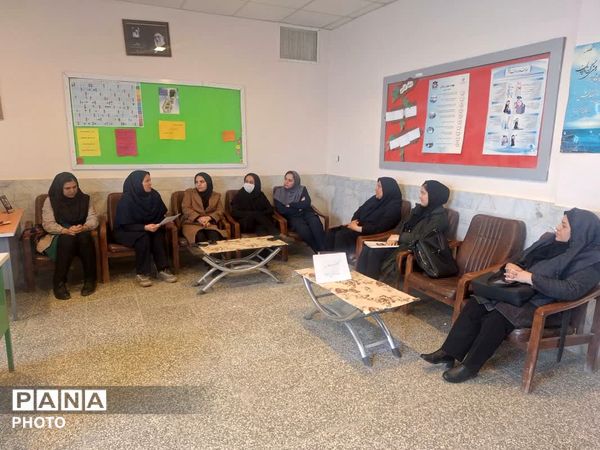  نشست تخصصی « توانا» و اصلاح الگوهای تدریس در شهرستان کلات