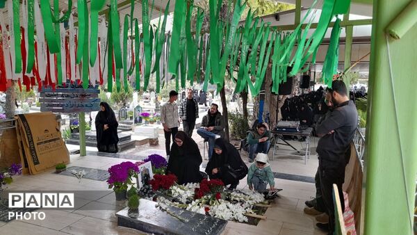 تشییع سردار محمدحسن شمس بر دستان مردم نظرآباد