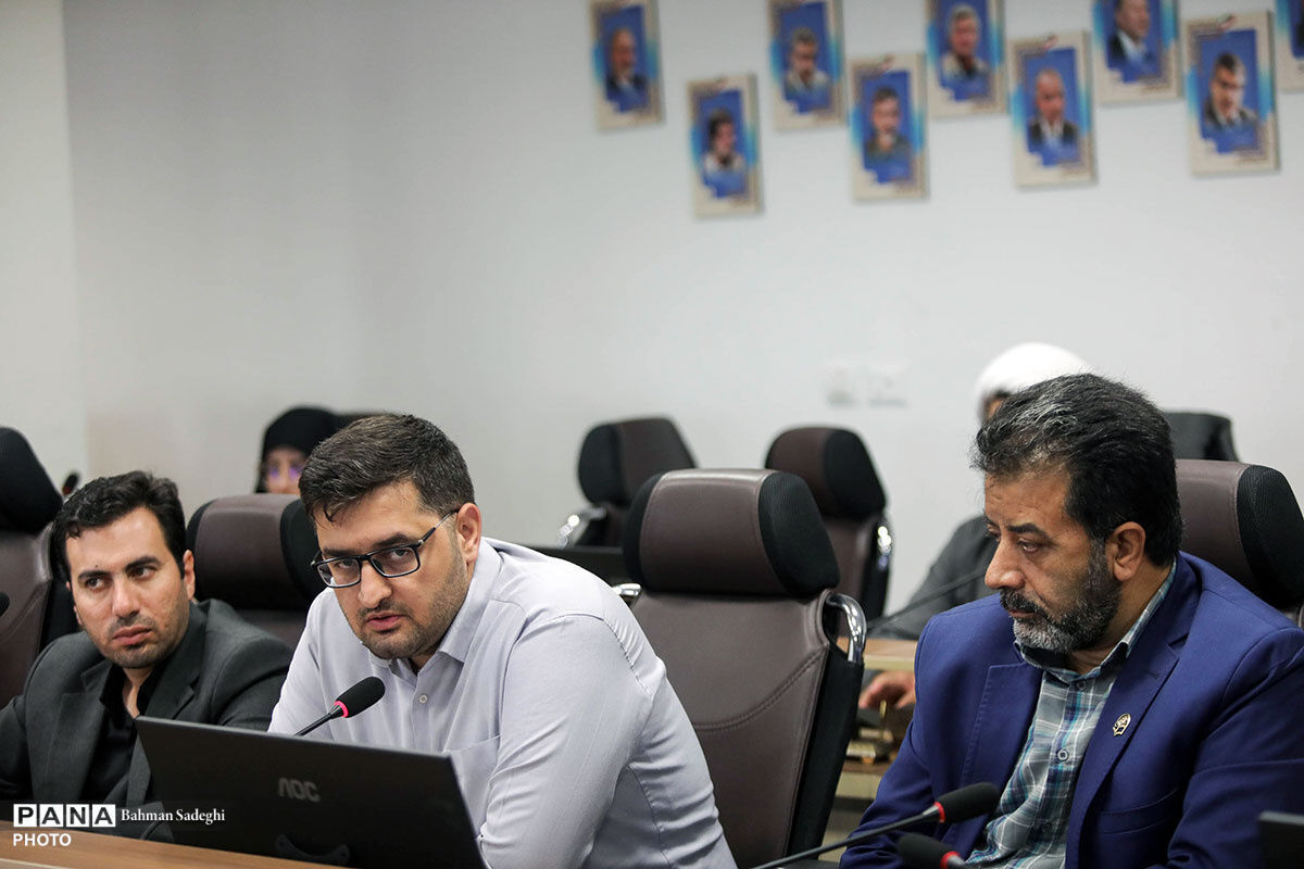 مرکز بسیج آموزش و پرورش به‌دنبال تسهیل اعزام معلمان به اربعین حسینی؛ از برپایی موکب در نجف و کربلا تا تقویت خدمات رفاهی برای فرهنگیان