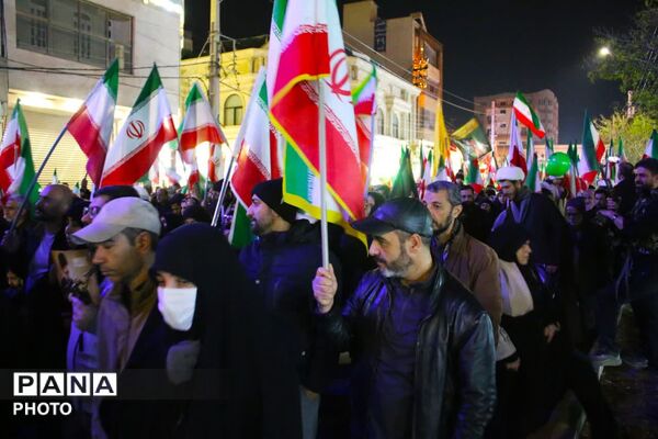 حضور دهه نودی‌ها در اجتماعات شبانه قم