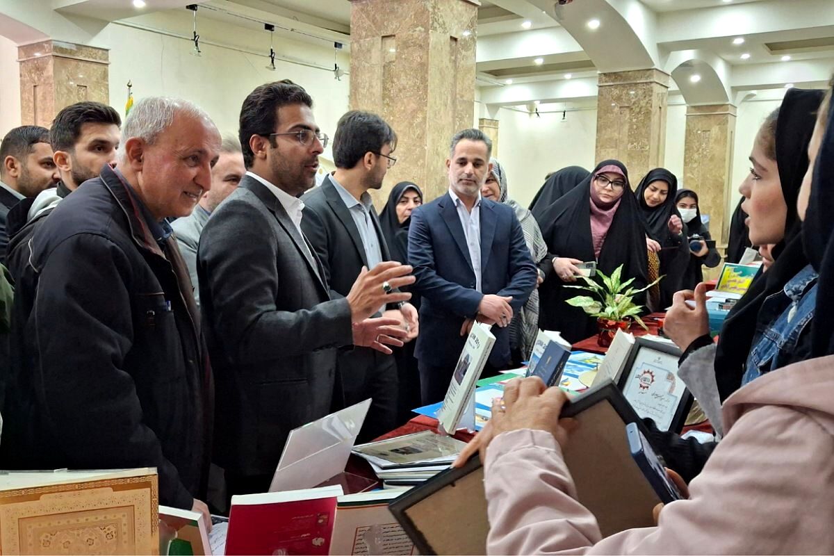 نمایش توانمندی‌های علمی و فناورانه در جشنواره دستاوردهای علمی اسلامشهر