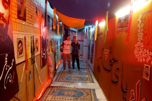 اعتکاف دانش‌آموزی در مسجد سیدالشهدا(ع) شیراز