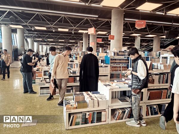 میثاق با آرمان‌ها در نمایشگاه کتاب ۱۴۰۵ با محوریت اندیشه‌های رهبر شهید