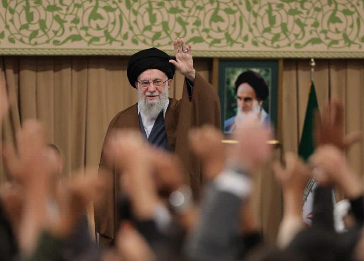 میدری: حمایت از محرومان و کارگران از دغدغه‌های همیشگی رهبر شهید انقلاب بود