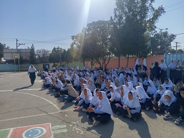المپیاد درون مدرسه ای در دبستان سمیه