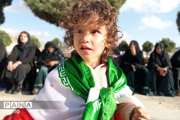 اجتماع میثاق با امام شهید و بیعت با رهبر منتخب خبرگان ملت