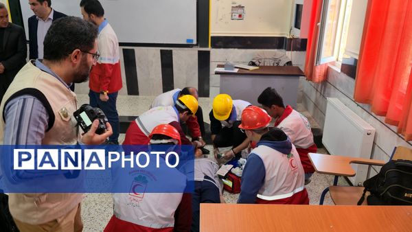بیست‌وهفتمین مانور زلزله و ایمنی در مدارس شهرستان محلات 