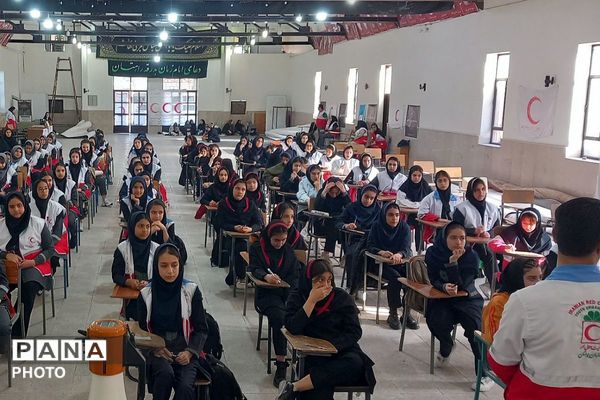 رقابت دانش‌آموزان قرچک برای ادای مسئولیت‌های اجتماعی خود در چهاردهمین المپیاد طرح «دادرس»