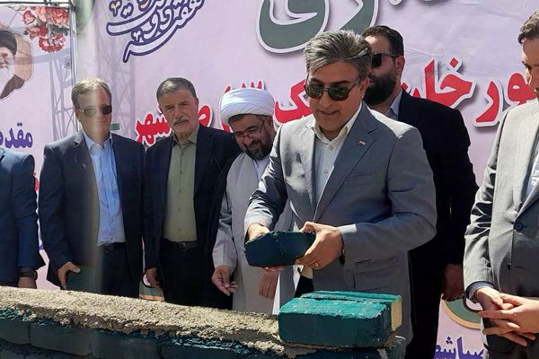 خشت‌گذاری مدرسه در صبا شهر؛ گام مؤثری برای تحول و پیشرفت نظام آموزشی