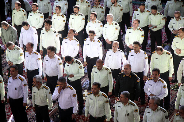 آیین گرامیداشت سالروز طوفان الاقصی با حضور کارکنان پلیس در قم