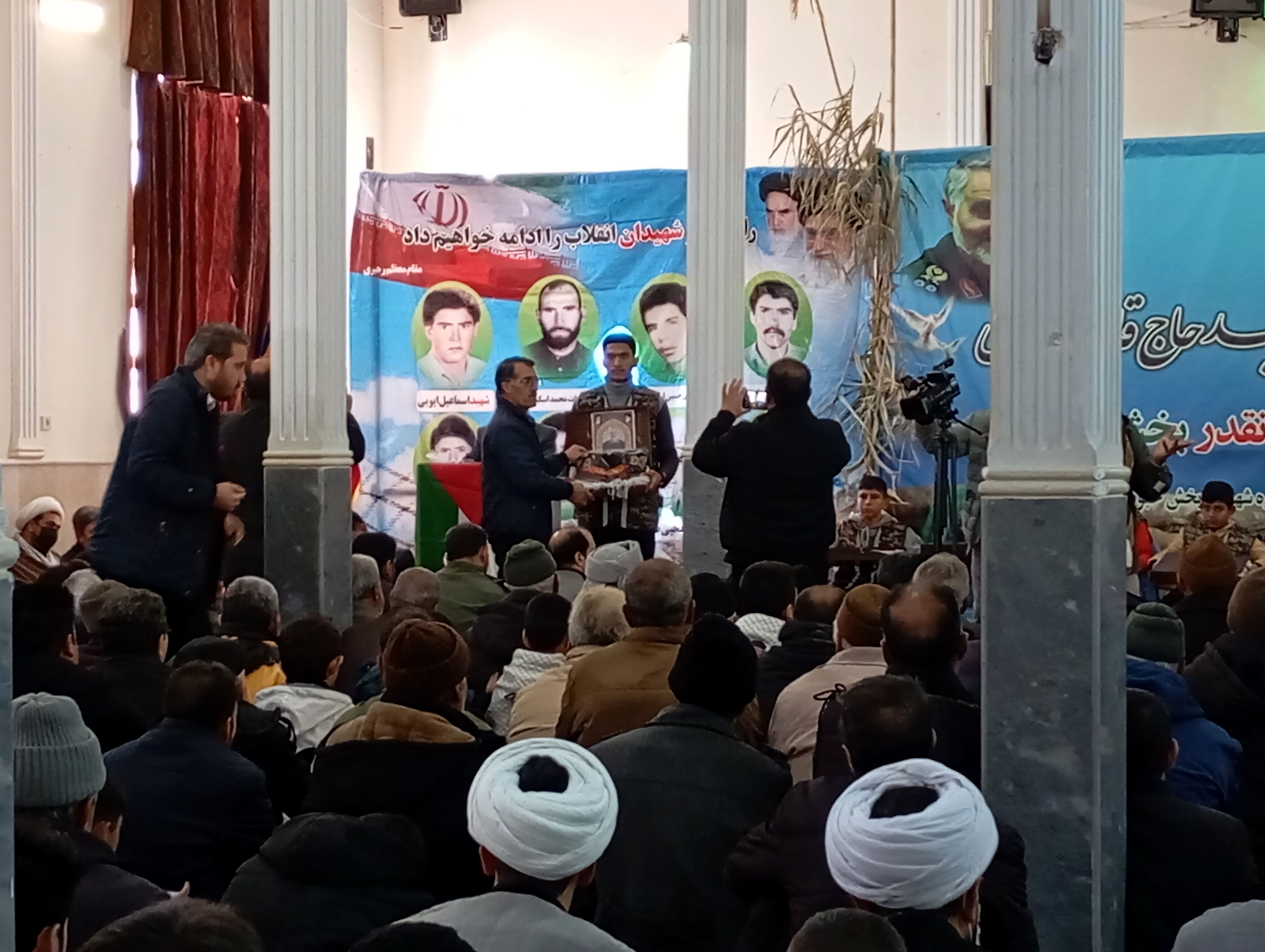 گرامیداشت پنجمین سالگرد شهادت سردار دلها در فاروج