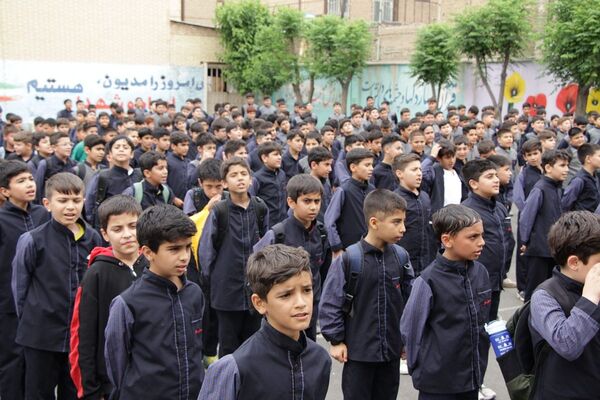 آیین سپاس معلم در بهارستان ۲