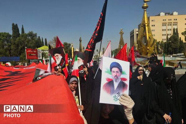 راهپیمایی جان‌فدایان ایران در شیراز - 3