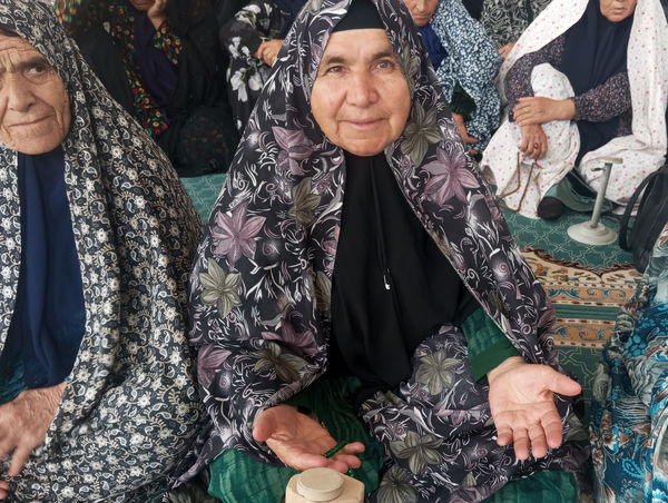  صفوف نماز جمعه لردگان؛ نبض جامعه در دست همدلی و بصیرت