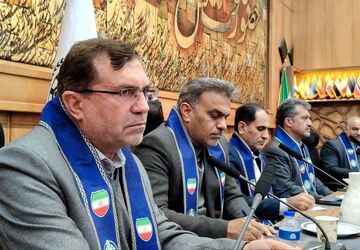 روز دوم نشست هم‌اندیشی مسئولین سازمان دانش‌آموزی استان فارس