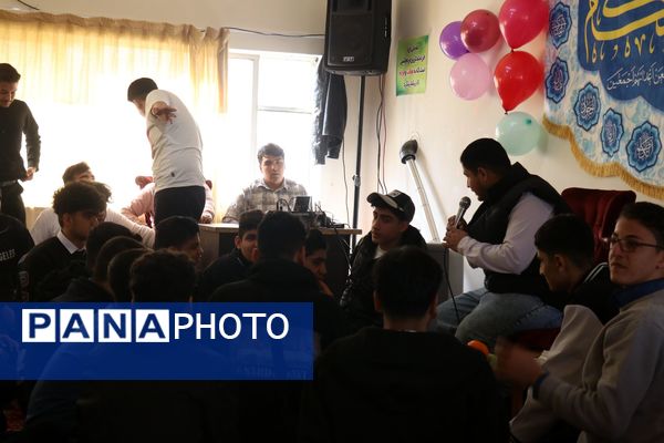 جشن بزرگ نیمه‌شعبان و آغاز دهه فجر در هنرستان شیخ‌الرئیس 