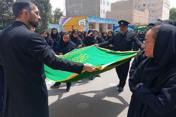 عطر رضوی در مدارس پیشوا؛ از تجلیل دانش‌آموزان تا جشن‌های شادی