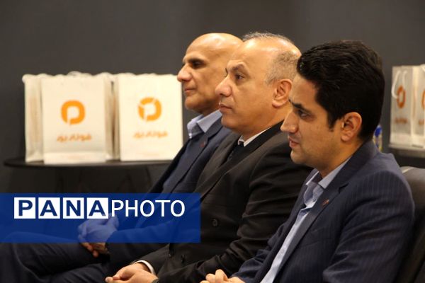 نشست پنل‌های معدن در نمایشگاه بین‌المللی یزد