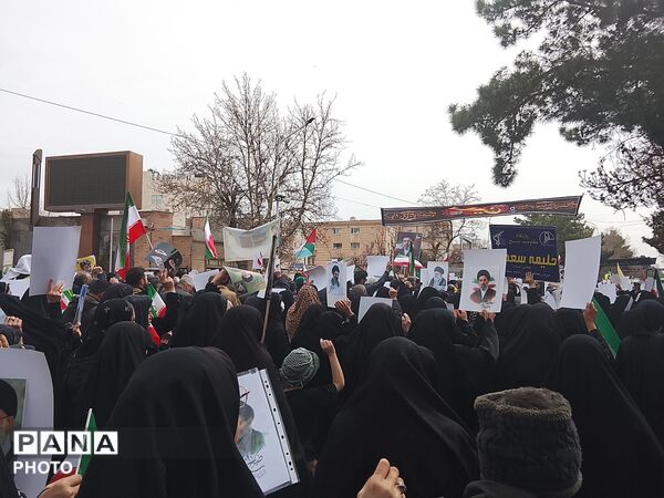  راهپیمایی روز قدس باحضور پرشور مردم نیشابور
